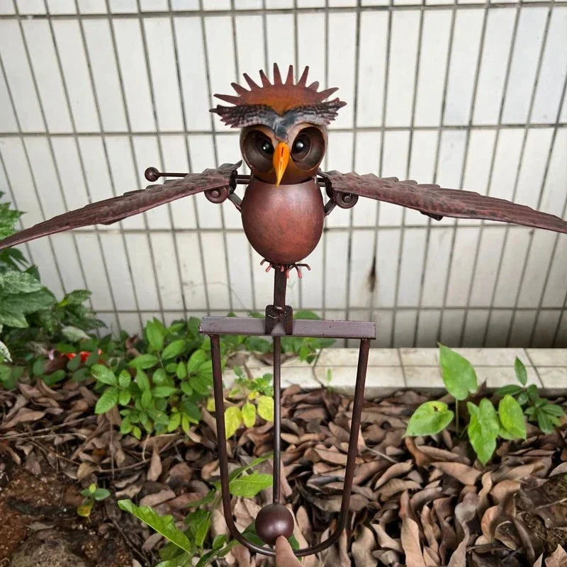 Gartenkunst - Vogel-Terrassendekoration